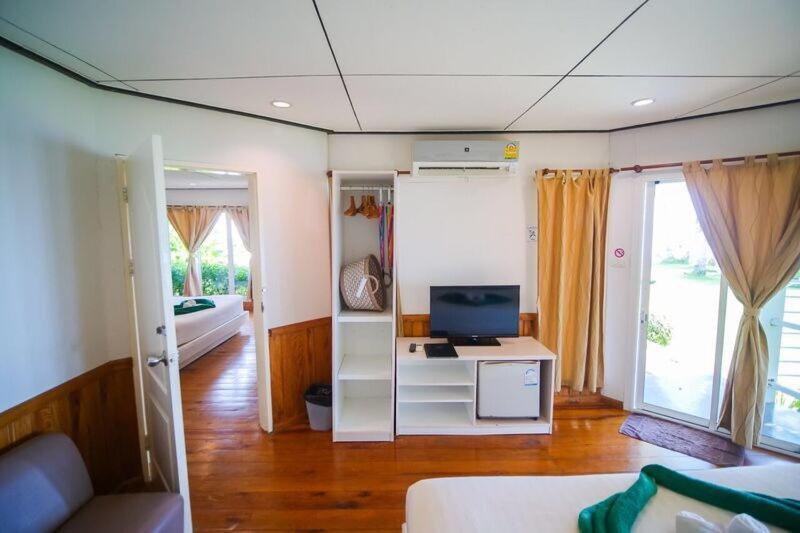 Makathanee Resort Koh Mak Ngoại thất bức ảnh